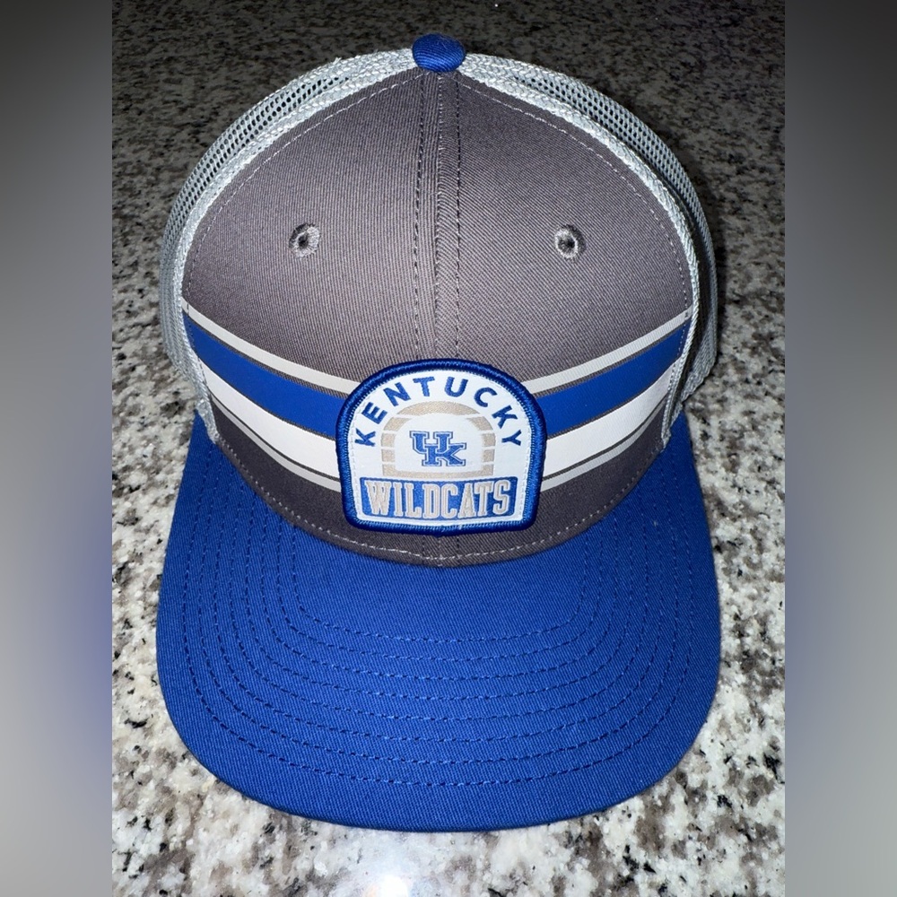 Kentucky Wildcats Snapback - Never Worn